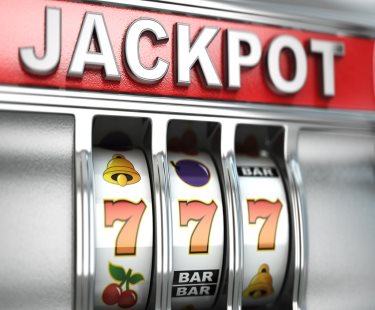 Как выиграть джекпот в казино Вулкан?